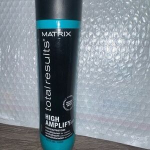 Matrix total results High Amplify conditioner hair care